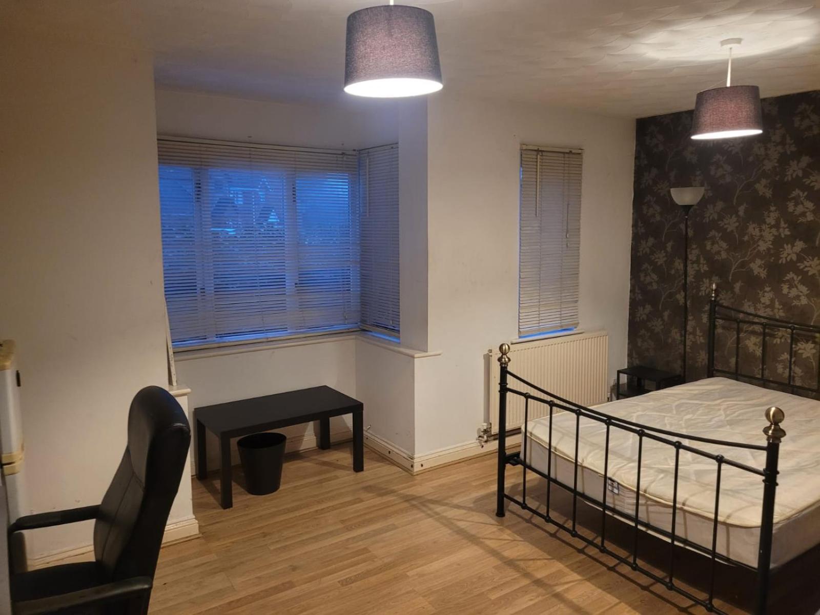 City Guesthouse Central Milton Keynes Mk13 Ngoại thất bức ảnh